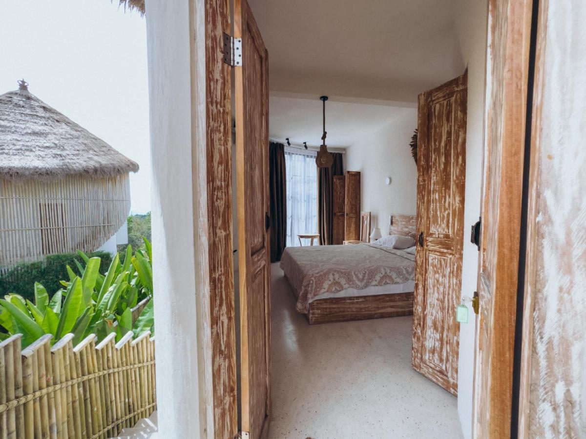 Hillstone U Villa อูลูวาตู ภายนอก รูปภาพ