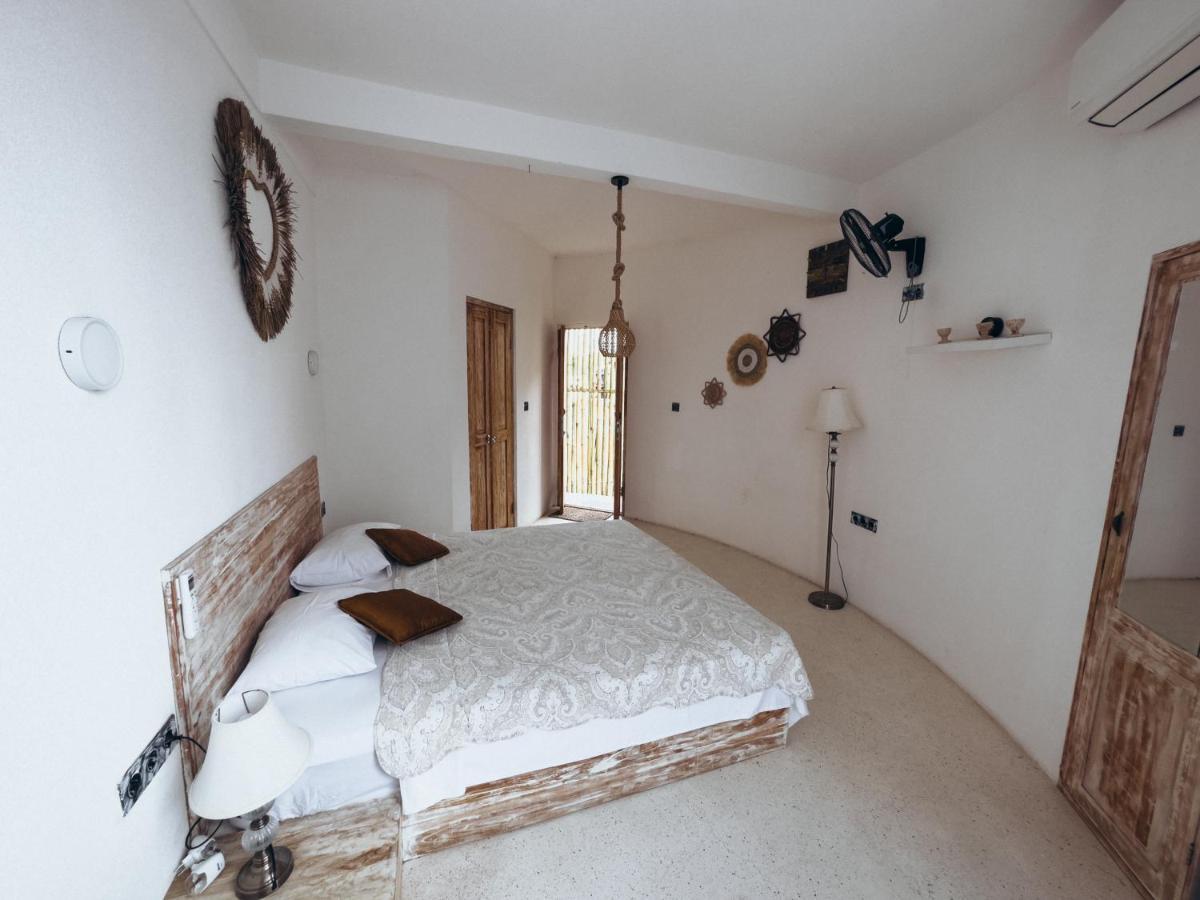 Hillstone U Villa อูลูวาตู ภายนอก รูปภาพ